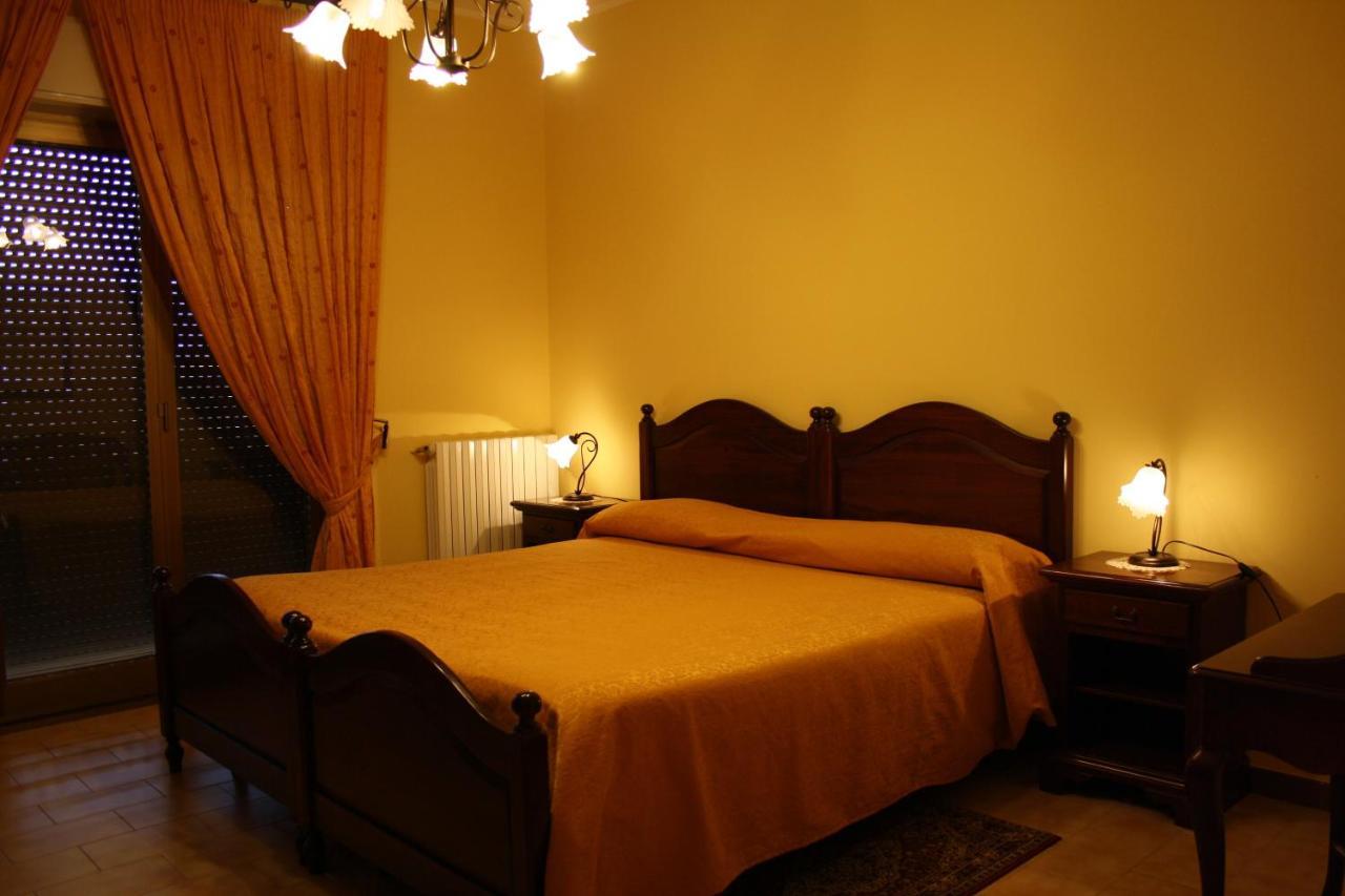 مبيت وإفطار رانداتسو Ai Tre Parchi Bed And Bike المظهر الخارجي الصورة